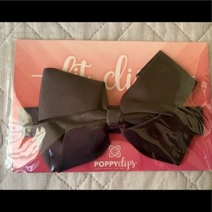 NWOT Fit clip by Poppy clip